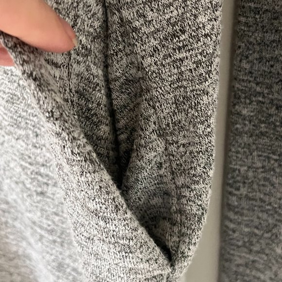 Aritzia Wilfred Free Gail Dress Long-sleeve, V-neck dress Heathered Gray Size XS - Picture 6 of 8